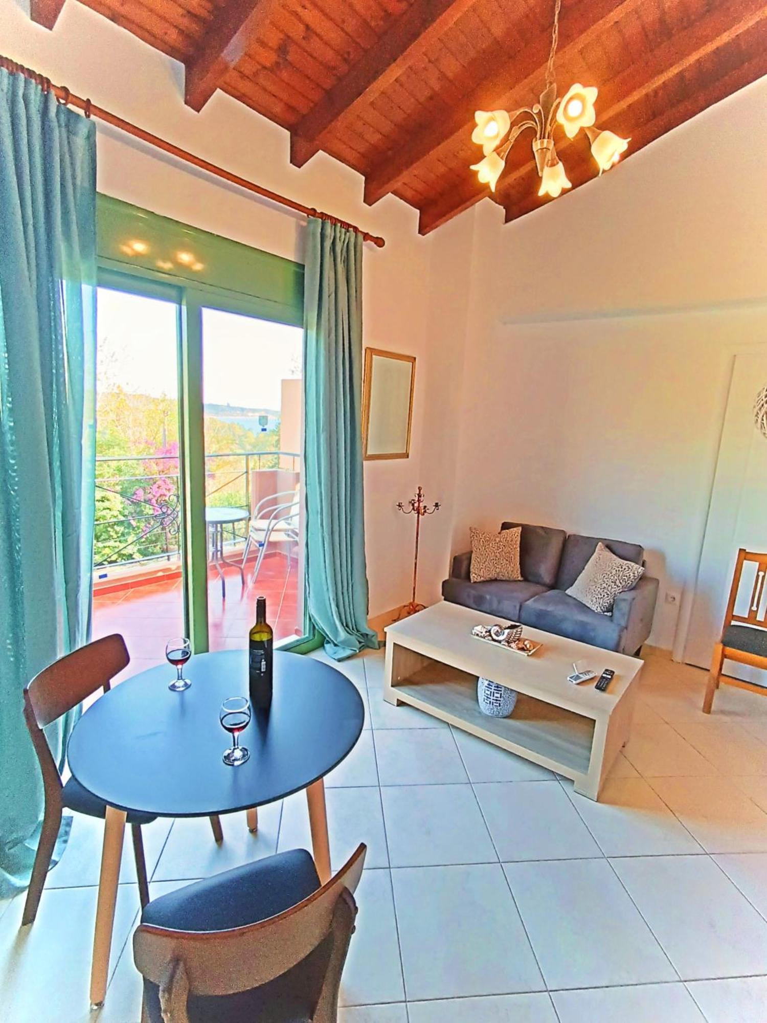 Okeanis Apartments & Suites Adults Only Kateleios Exteriör bild